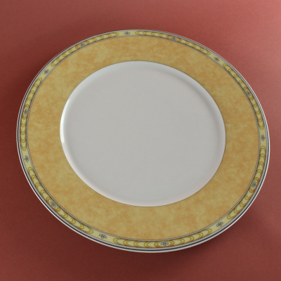 Preview: Kahla Ghibli Yvonne