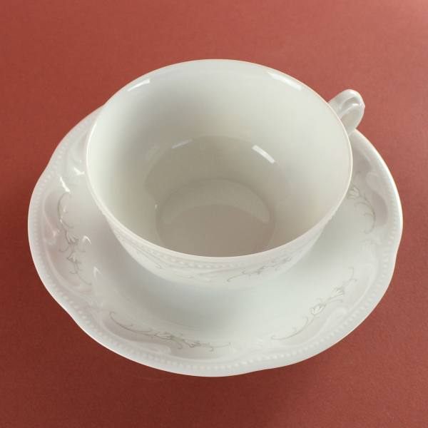 Teetasse & Untertasse Königlich pr. Tettau Rubin weiß Dekor 4088