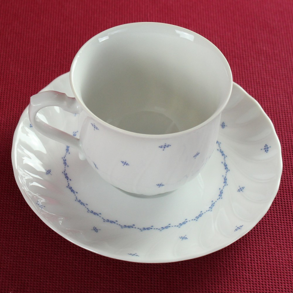 Tasse & Untertasse Seltmann Weiden Regina Mücke-Blau